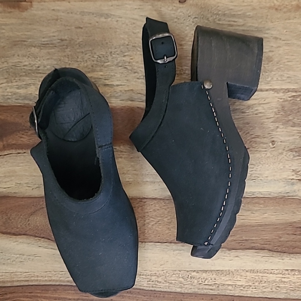 Aldo Suede Black Clogs